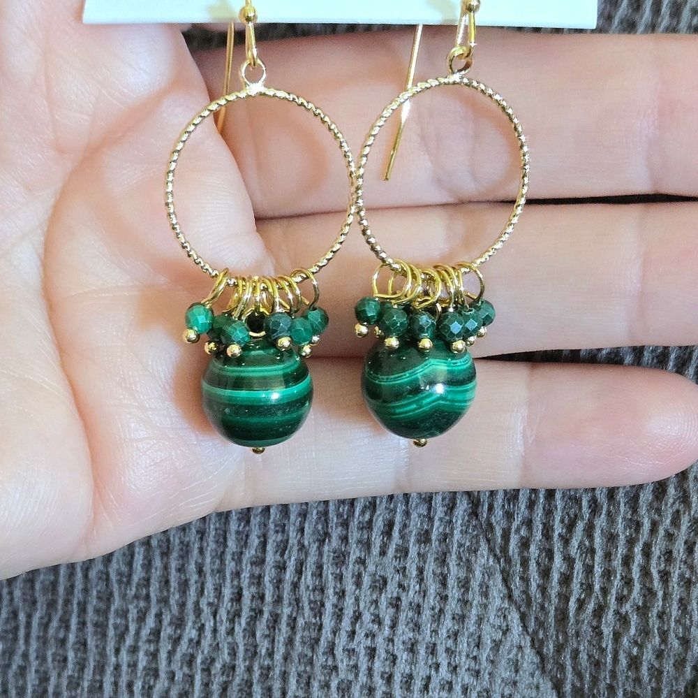 Iris & Lily Malachite💚 Cluster Dangle Earrings - Picture 4 of 15
